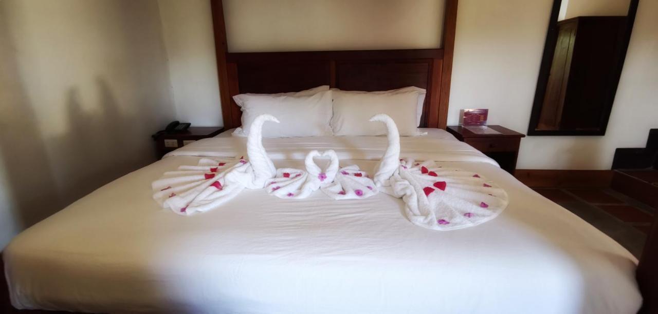 Luang Prabang Chanon Hotel מראה חיצוני תמונה